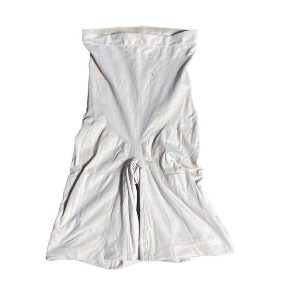 Spanx nude mid thigh high waisted Shapewear xl soft - Picture 1 of 4